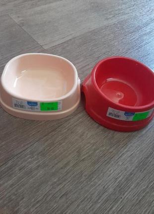 Набор новых тарелок тарелочек пластиковый для животных кошек или собак мелких пород