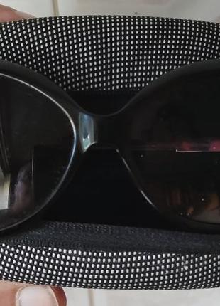 Солнцезащитные очки fastrack с футляром5 фото