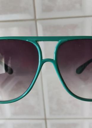 Солнцезащитные очки спортивного стиля1 фото
