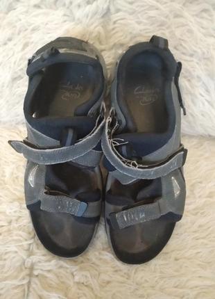 Сандалии 45