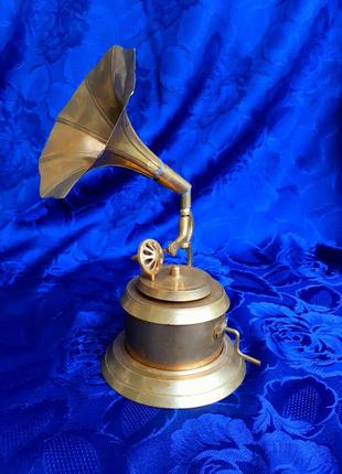 Винтаж! 🎶 граммафон ссср статуэтка фигурка металлическая бронза советская сувенир ретро латунь динамичная декоративный
