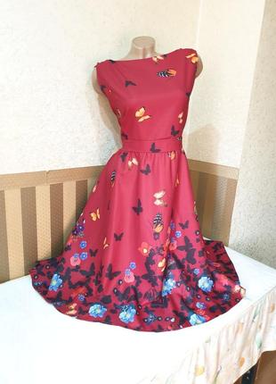 Сукню. ihot. 2