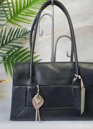Красивая кожаная сумка radley