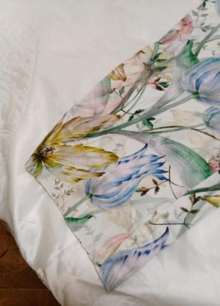Летние брюки в цветочный принт4 фото
