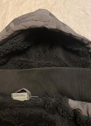 New balance куртка хакі утепленна