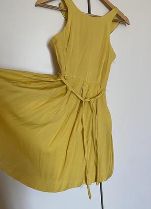Желтое летнее платье1 фото