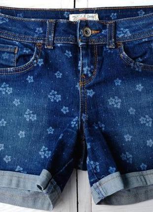 Шорты джинсовые в цветочек2 фото