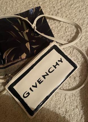 Сумка givenchy1 фото