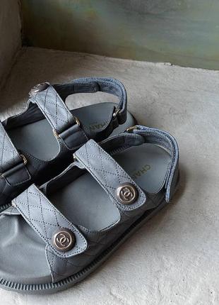 Жіночі сандалі у стилі chanel sandals grey  leather premium3 фото