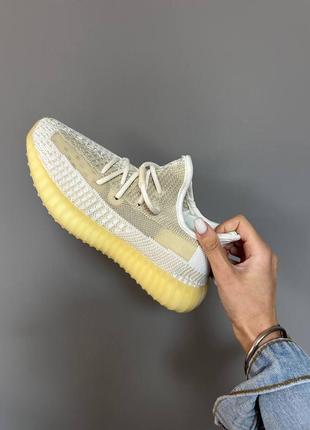 Женские кроссовки adidas yeezy boost 350 v2/Адидас изи буст