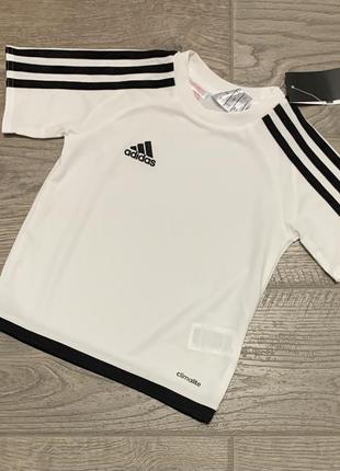 Футболка adidas 4-5 лет