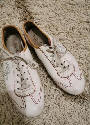 Кеди tommy hilfiger білі шкіра 38