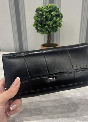 Жіночий гаманець чорного кольору balisa