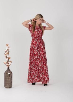 Повседневное женское платье макси в красном цвете с короткими рукавами3 фото