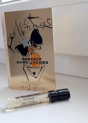 Marc jacobs perfect intense💥оригинал миниатюра пробник mini vial spray 1,2 мл книжка6 фото