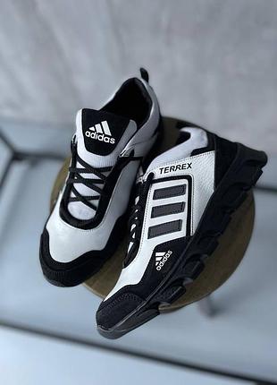 Чоловічі кросівки