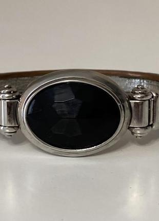 Винтажный металический браслет с черным камнем5 фото