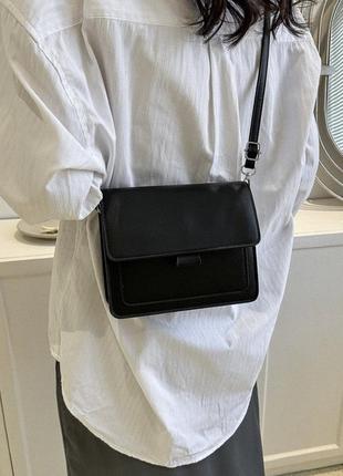Женская классическая сумка через плечо кросс-боди на широком ремешке 10165 черная2 фото