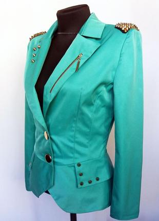Суперцена. стильный зеленый пиджак, погоны. новый, р. s3 фото