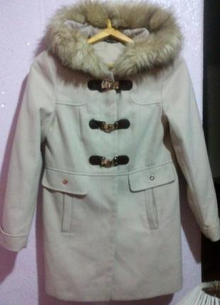 Бежеве пальто select