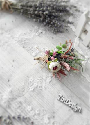 Бутоньерка свадебная с цветами. бутоньерка с розой1 фото