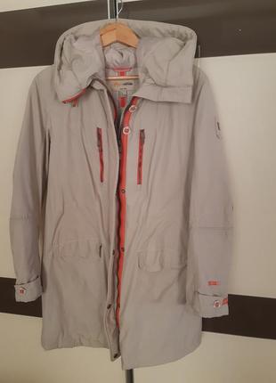 Спортивне пальто оутвентуре