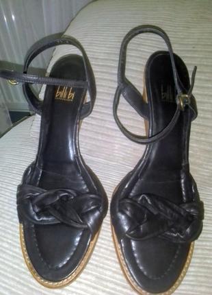 Классючие кожаные босоножки датского бренда billibi, размер 38 (25см)