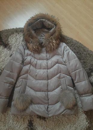 Зимняя куртка с натуральным мехом2 фото