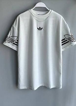 Шикарная футболка adidas/рисунок адидас