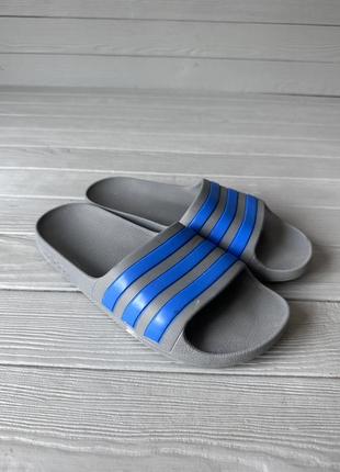 Шлепанцы adidas
