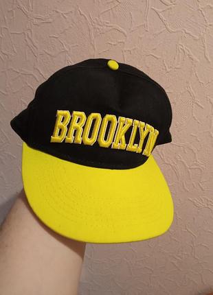 Кепка жовта