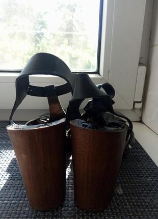 Шикарные итальянские кожаные босоножки. разм. 38 (24,5 см)2 фото