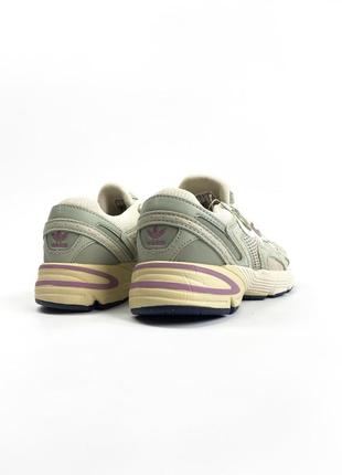 Жіночі кросівки   adidas astir3 фото