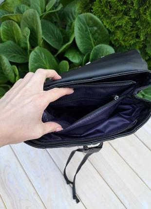 Рюкзак жіночий стебаний з екошкіри чорний6 фото