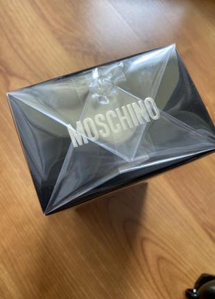 Moschino toy boy 100 ml.5 фото