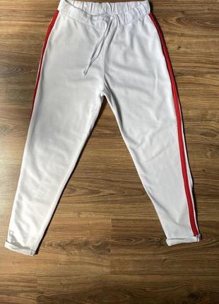 Спортивные штаны от pull & bear