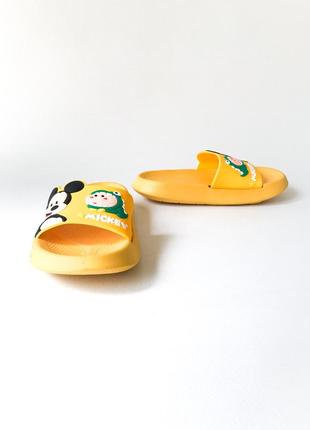 Дитячі шльопанці mickey 3