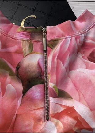 Свитшот с пионами 4