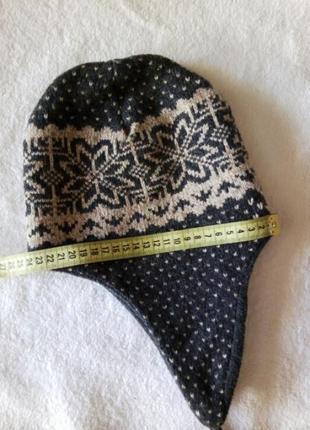 Шапка 4