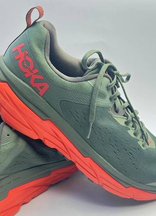 Кроссовки hoka