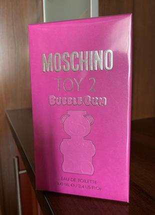 Toy 2 bubble gum від moschino1 фото