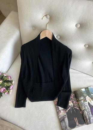 Чорне болеро