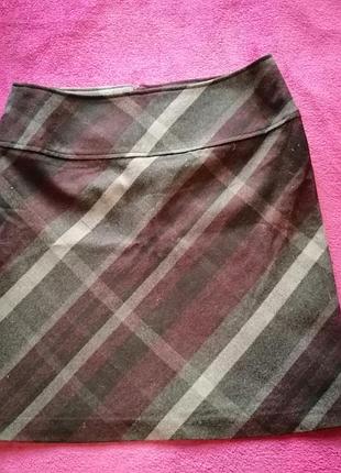 Спідниця шерстяна, р. 40, нова