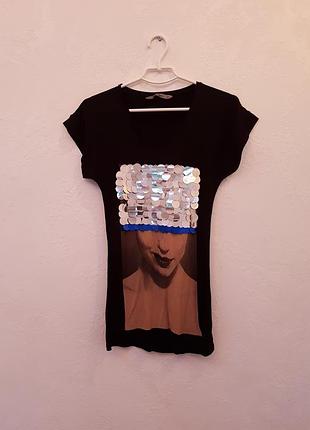 Дуже класна футболка/туніка