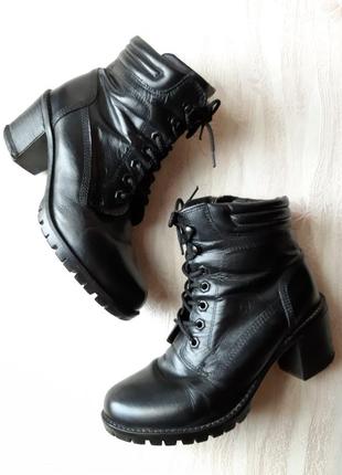 Чёрные деми ботиночки на шнурках и молнии9 фото