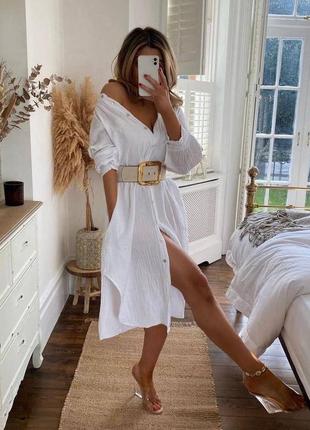 Стильное классическое классное красивое хорошенькое удобное модное трендовое простое платье белое