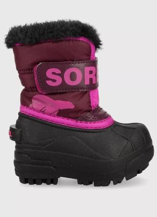 Детские сапоги sorel toddler цвет фиолетовый ботинки sorel сноубутси sorel10 фото