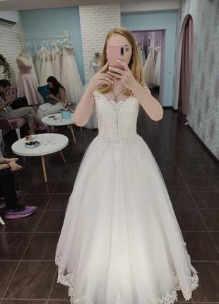 Платье свадебное пышное размера с-м