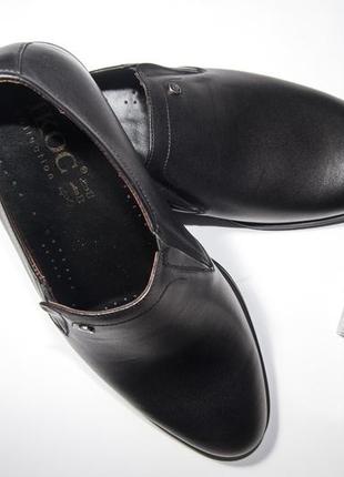 Кожаные туфли черные на резинке ікос5 фото