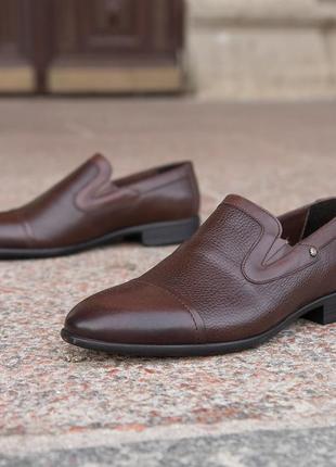 Надійні коричневі туфлі на роки, 41 і 43 розміри2 фото